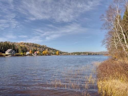 Bord de l'eau - 141 Ch. Du Lac-St-Louis E., Saint-Zénon, QC - Outdoor With Body Of Water With View