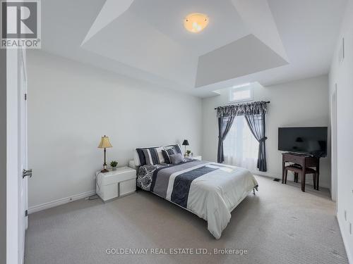 54 Bawden Drive, Richmond Hill, ON - Indoor Photo Showing Bedroom