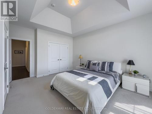 54 Bawden Drive, Richmond Hill, ON - Indoor Photo Showing Bedroom