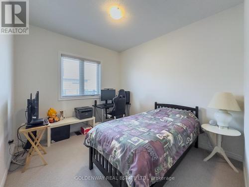 54 Bawden Drive, Richmond Hill, ON - Indoor Photo Showing Bedroom