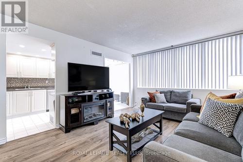 1210 - 350 Webb Drive, Mississauga, ON - Indoor Photo Showing Living Room