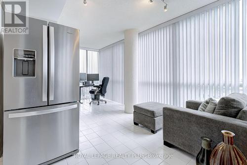 1210 - 350 Webb Drive, Mississauga (City Centre), ON - Indoor