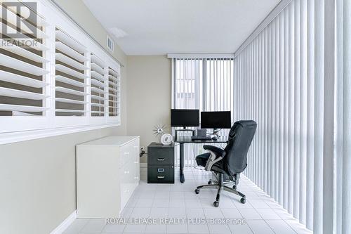 1210 - 350 Webb Drive, Mississauga (City Centre), ON - Indoor Photo Showing Office