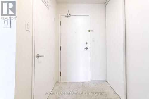 1210 - 350 Webb Drive, Mississauga, ON - Indoor Photo Showing Other Room