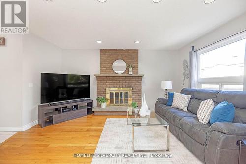 18 Natalie Court, Brampton, ON - Indoor Photo Showing Living Room With Fireplace