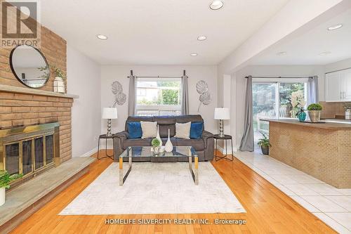 18 Natalie Court, Brampton, ON - Indoor Photo Showing Living Room With Fireplace