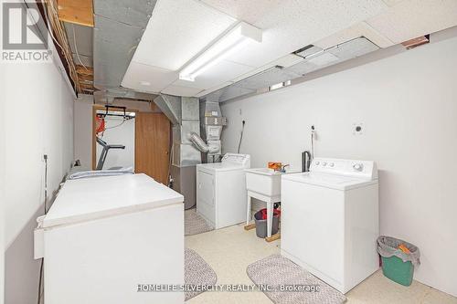 18 Natalie Court, Brampton (Westgate), ON - Indoor Photo Showing Laundry Room