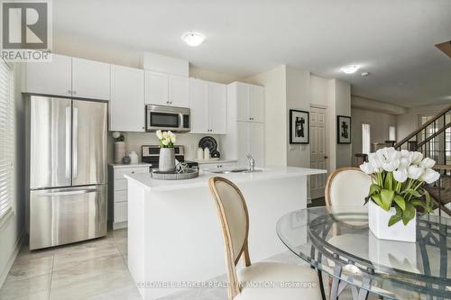 3946 Tufgar Crescent, Burlington, ON - Indoor Photo Showing Kitchen With Stainless Steel Kitchen