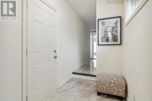 3946 Tufgar Crescent, Burlington, ON - Indoor Photo Showing Other Room