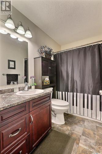 10 702 Mesa Way, Shellbrook, SK - Indoor Photo Showing Bathroom