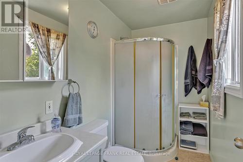 2028 Youngs Point Road, Smith-Ennismore-Lakefield, ON - Indoor Photo Showing Bathroom