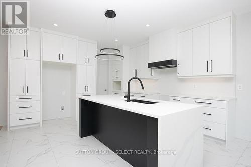 Beautiful outfitted kitchen - 2286 Wickerson Road, London, ON - Indoor Photo Showing Kitchen