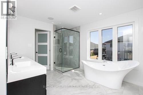 Primary ensuite - 2286 Wickerson Road, London, ON - Indoor Photo Showing Bathroom