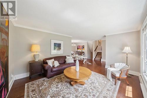 25337 Valleyview Drive, Georgina (Sutton & Jackson'S Point), ON - Indoor Photo Showing Living Room