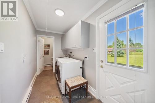 25337 Valleyview Drive, Georgina (Sutton & Jackson'S Point), ON - Indoor Photo Showing Laundry Room