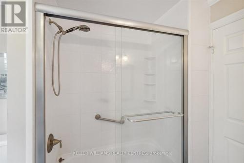 25337 Valleyview Drive, Georgina (Sutton & Jackson'S Point), ON - Indoor Photo Showing Bathroom