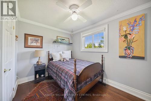 25337 Valleyview Drive, Georgina (Sutton & Jackson'S Point), ON - Indoor Photo Showing Bedroom