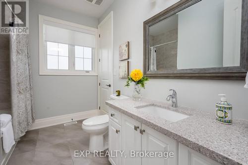 1644 Rizzardo Crescent, Innisfil, ON - Indoor Photo Showing Bathroom