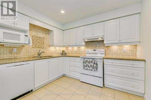 12 - 4275 Millcroft Park Drive, Burlington (Rose), ON - Indoor Photo Showing Kitchen