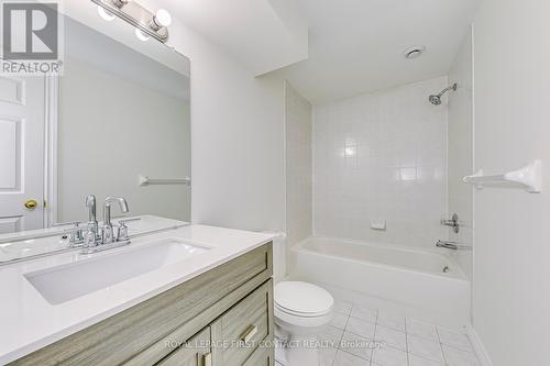 12 - 4275 Millcroft Park Drive, Burlington (Rose), ON - Indoor Photo Showing Bathroom