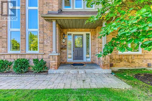 12 - 4275 Millcroft Park Drive, Burlington, ON - Outdoor