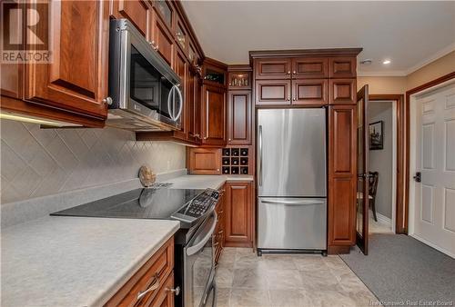 90 Ammon Street, Moncton, NB - Indoor Photo Showing Kitchen