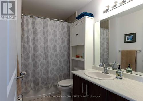 133 - 101 Shoreview Place, Hamilton (Lakeshore), ON - Indoor Photo Showing Bathroom