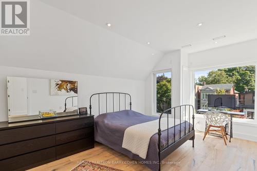 240 Hillsdale Avenue E, Toronto (Mount Pleasant West), ON - Indoor Photo Showing Bedroom