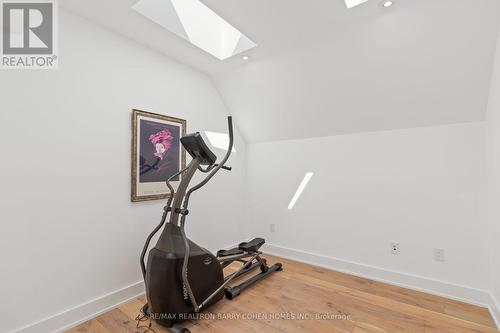 240 Hillsdale Avenue E, Toronto, ON - Indoor Photo Showing Gym Room