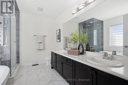 39 Whitefish Street, Whitby, ON - Indoor Photo Showing Bathroom