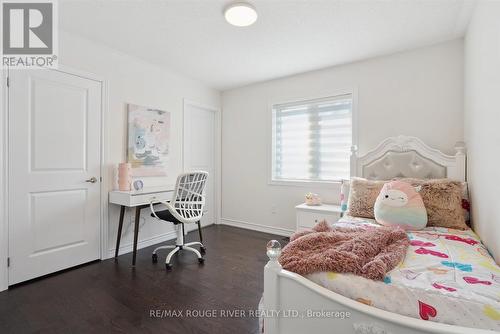 39 Whitefish Street, Whitby, ON - Indoor Photo Showing Bedroom