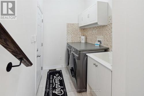 39 Whitefish Street, Whitby, ON - Indoor Photo Showing Laundry Room