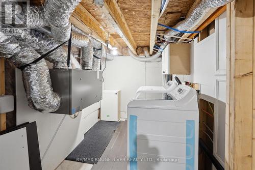 39 Whitefish Street, Whitby, ON - Indoor Photo Showing Laundry Room