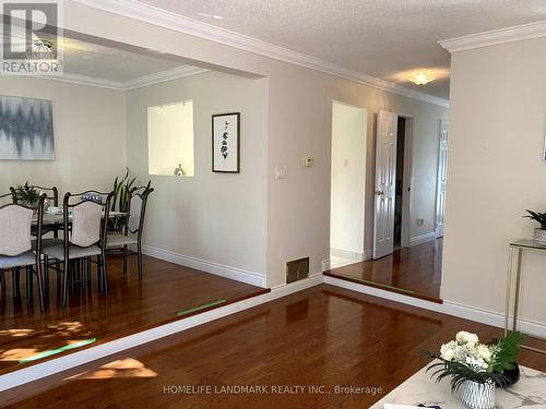 63 - 3050 Orleans Road, Mississauga, ON - Indoor Photo Showing Dining Room