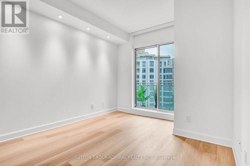 808 - 5 Marine Parade Drive, Toronto, ON - Indoor Photo Showing Other Room