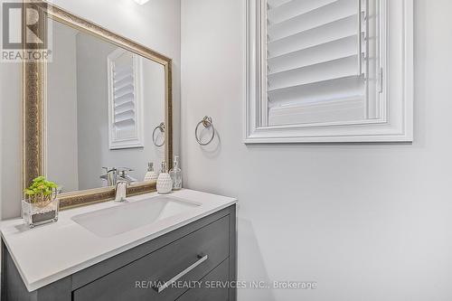 86 Royal Valley Drive, Caledon, ON - Indoor Photo Showing Bathroom