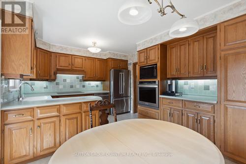 9 Elstree Road, Toronto (Edenbridge-Humber Valley), ON - Indoor Photo Showing Kitchen