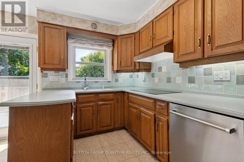 9 Elstree Road, Toronto (Edenbridge-Humber Valley), ON - Indoor Photo Showing Kitchen