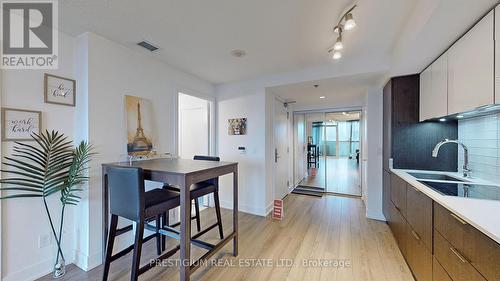 905 - 318 Richmond Street W, Toronto (Waterfront Communities), ON 