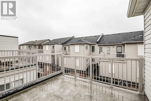 63 Odoardo Disanto Circle S, Toronto (Downsview-Roding-Cfb), ON 