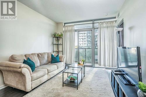 415 - 105 The Queensway Avenue, Toronto (High Park-Swansea), ON - Indoor Photo Showing Living Room