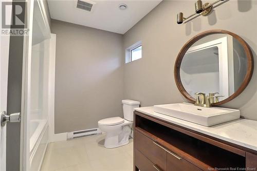 361 Kinnear Road, Beaubassin East, NB - Indoor Photo Showing Bathroom