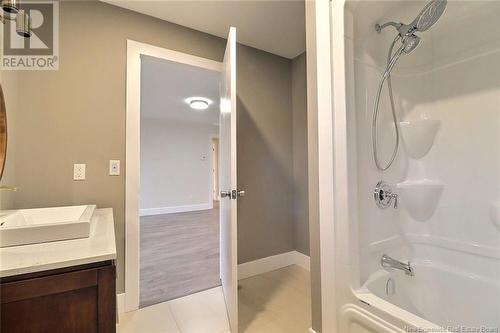 361 Kinnear Road, Beaubassin East, NB - Indoor Photo Showing Bathroom