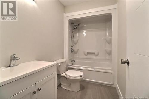 361 Kinnear Road, Beaubassin East, NB - Indoor Photo Showing Bathroom