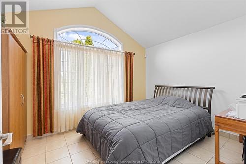 389 Pinehurst, Lakeshore, ON - Indoor Photo Showing Bedroom