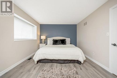 36 - 125 Sekura Crescent, Cambridge, ON - Indoor Photo Showing Bedroom