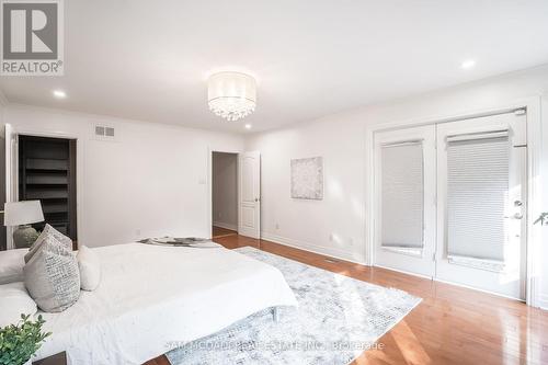 1262 Mississauga Road, Mississauga (Lorne Park), ON - Indoor Photo Showing Bedroom