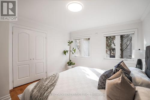 1262 Mississauga Road, Mississauga (Lorne Park), ON - Indoor Photo Showing Bedroom