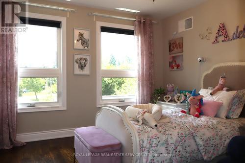 1141 Vicki Lane, Mississauga, ON - Indoor Photo Showing Bedroom