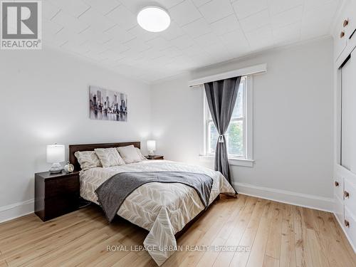 89 Milverton Boulevard, Toronto (Danforth), ON - Indoor Photo Showing Bedroom